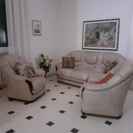 Casa Vacanza Il Melograno Ferienhaus